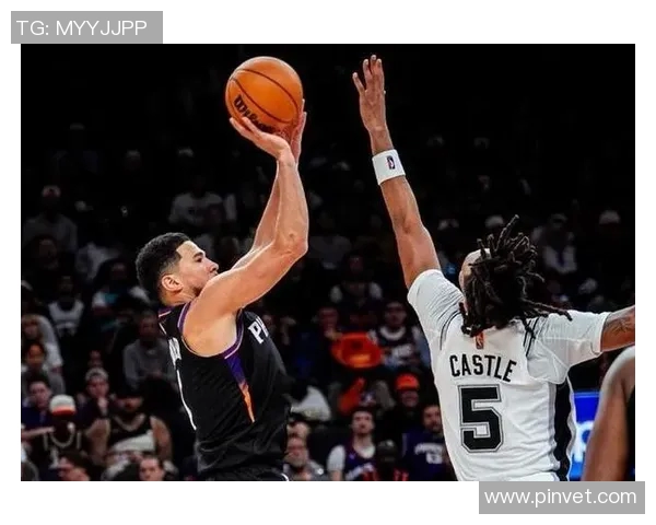 仅一夜：文班亚马伤了，快船也遭重创，老詹欧文复出框定